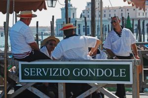 Passeio de Gondola em Veneza