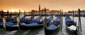 Passeio de Gondola em Veneza